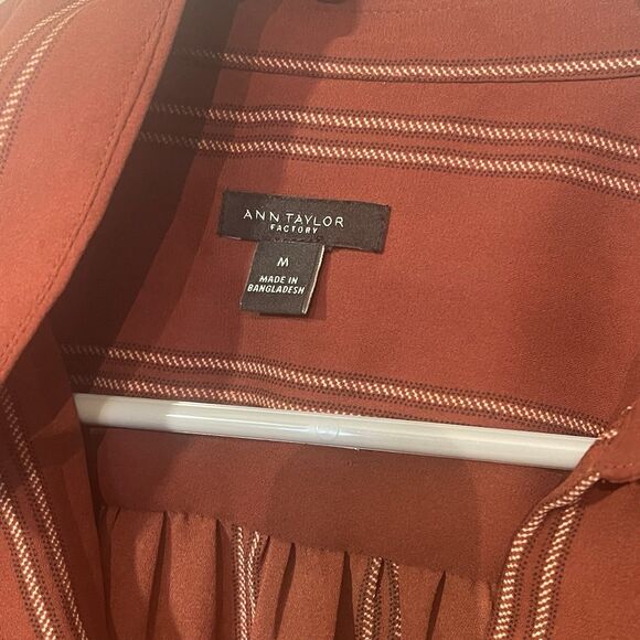 Ann Taylor Popover Tunic Burgundy Brick Red Plaid Lightweight Blouse Size Medium - Picture 7 of 14